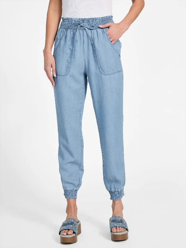 Fashion Forward Outfits Harper Chambray Joggers