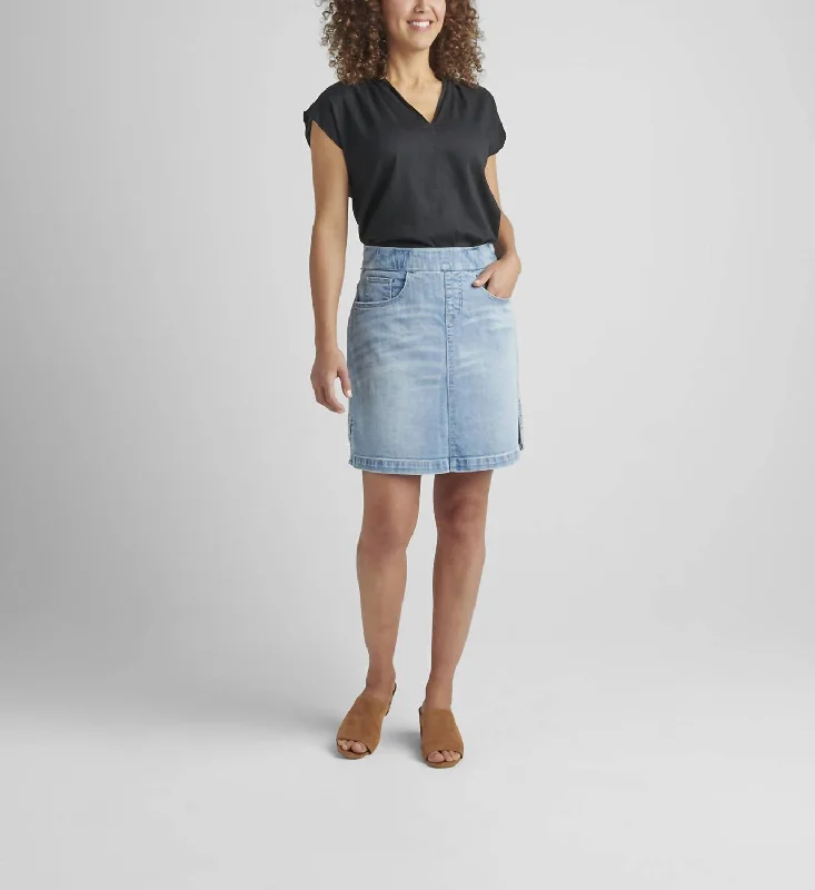 Find Your Unique Flair On The Go High Rise Skort In Silver Lake/bleu