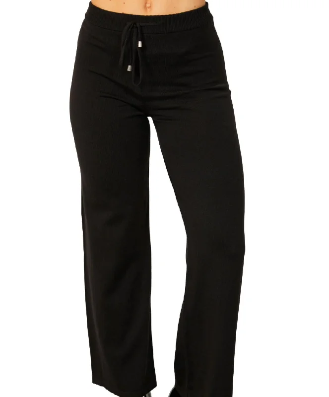 Timeless Elegance Lounge Pant In Black