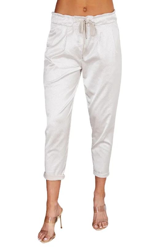 Durable Fashion Picks Metallic Sheen Elastic Pant In Ivory