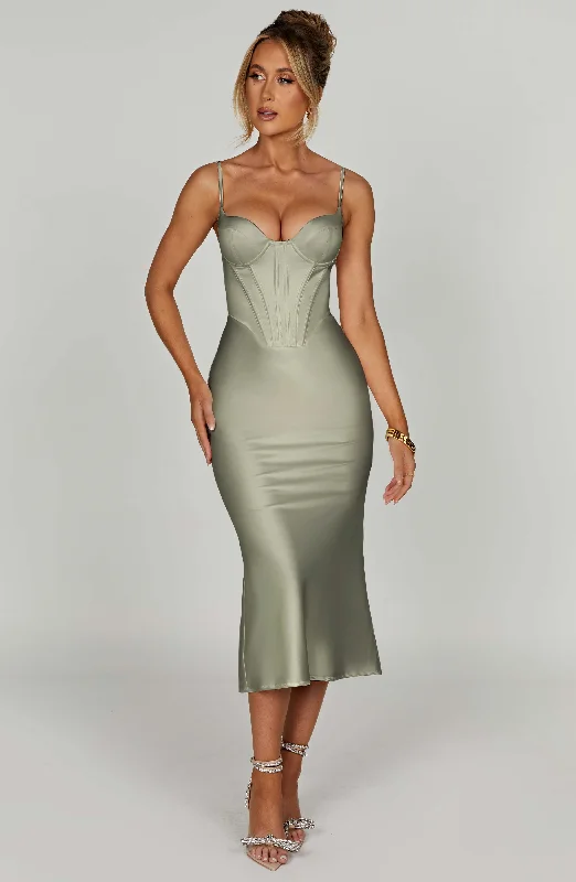 Final Clearance Farrah Midi Dress - Sage