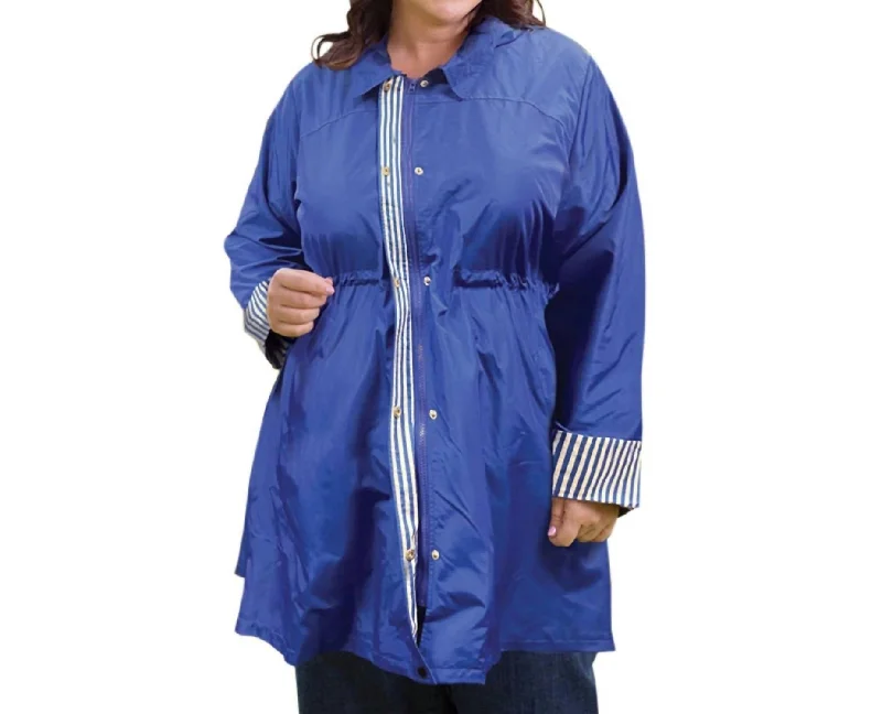 Hot Deals Adjustable Cinch Waist Raincoat With Removable Hood - Plus Size In Royal Blue