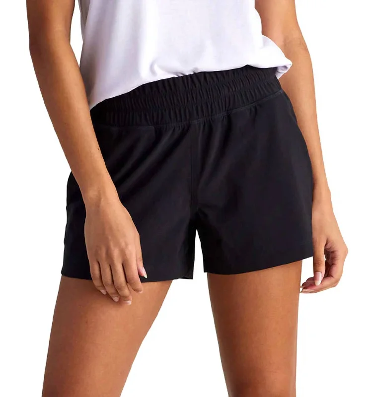 Fashion Forward Outfits Pull-On Breeze Short In Black