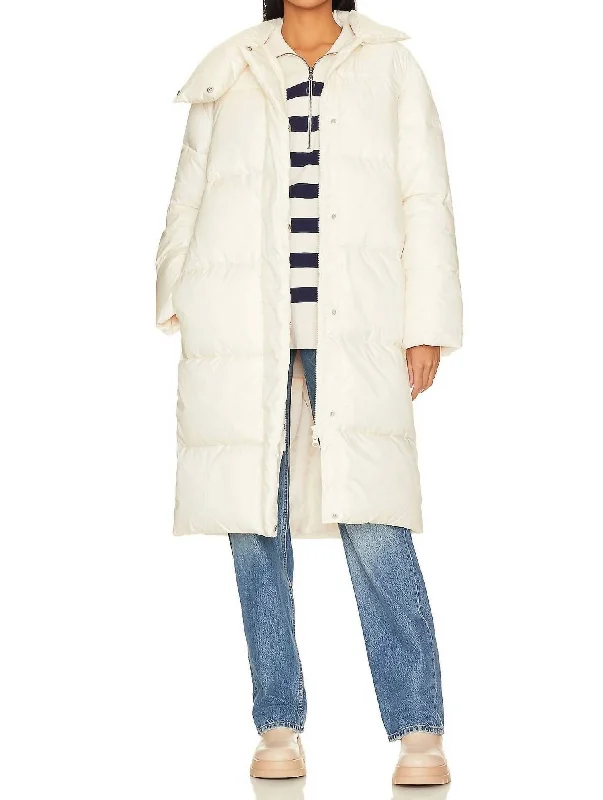 Elegant Simplicity Wardrobe Marlon Puffer Coat In Ivory