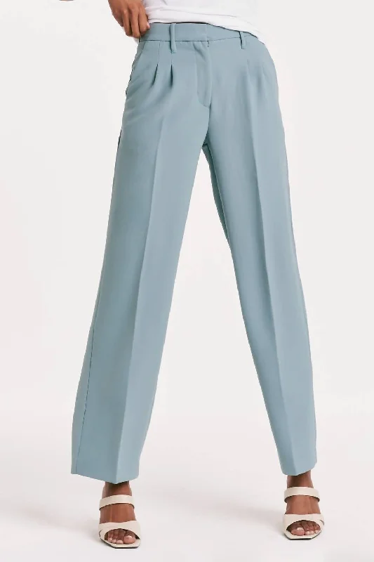 Wardrobe Upgrade Adelaide Effortless Trouser In Blue