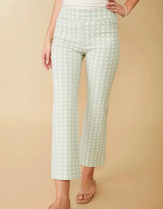 Trend Setting Wardrobe Maren Kick Flare Pant In Seafoam