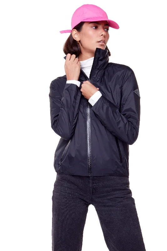 Shop Sales PELLY | WOMEN'S (RECYCLED) ULTRALIGHT WINDSHELL JACKET