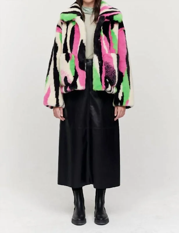 Style Beyond Borders Traci Coat In Multi