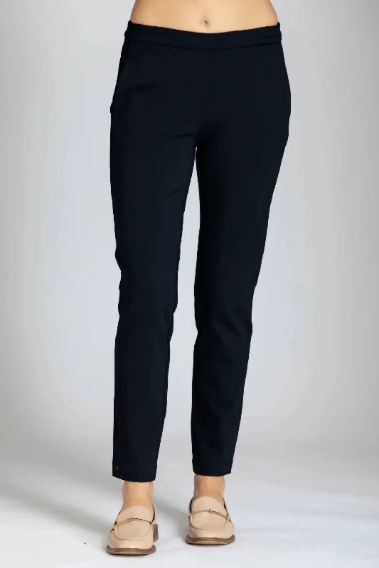 Stylish Looks Pull On Ponte Trousers In Black