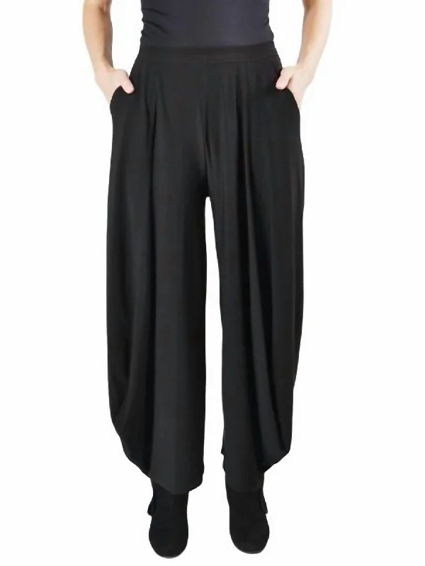 Fashionista Favorites Stacy Ankle Pant In Black Yarn Dye