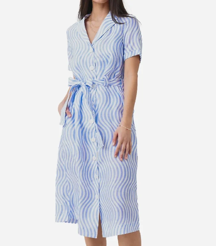 Mid - Week Surprise Safari Dress In Sky Wave