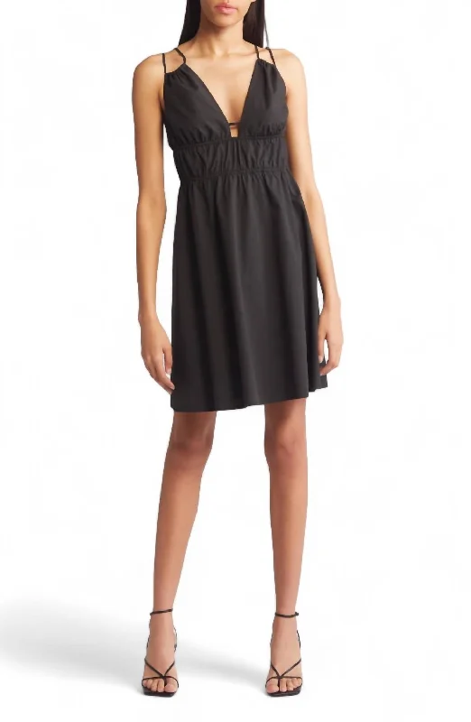 Wardrobe Refresh Zendaya Dress In Black